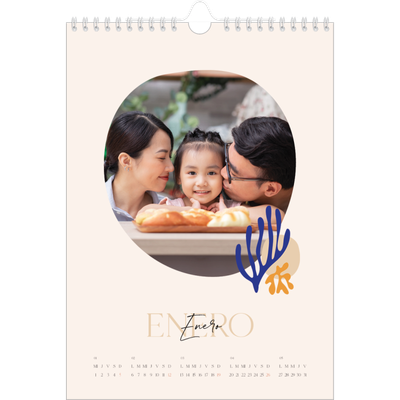 Calendario personalizado A4 — Coral minimalista [Enero]