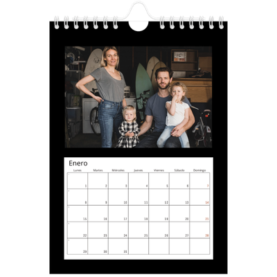 Calendario personalizado A5 — Margen negro [Enero]